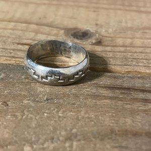 Handmade native American mountain ring size 7